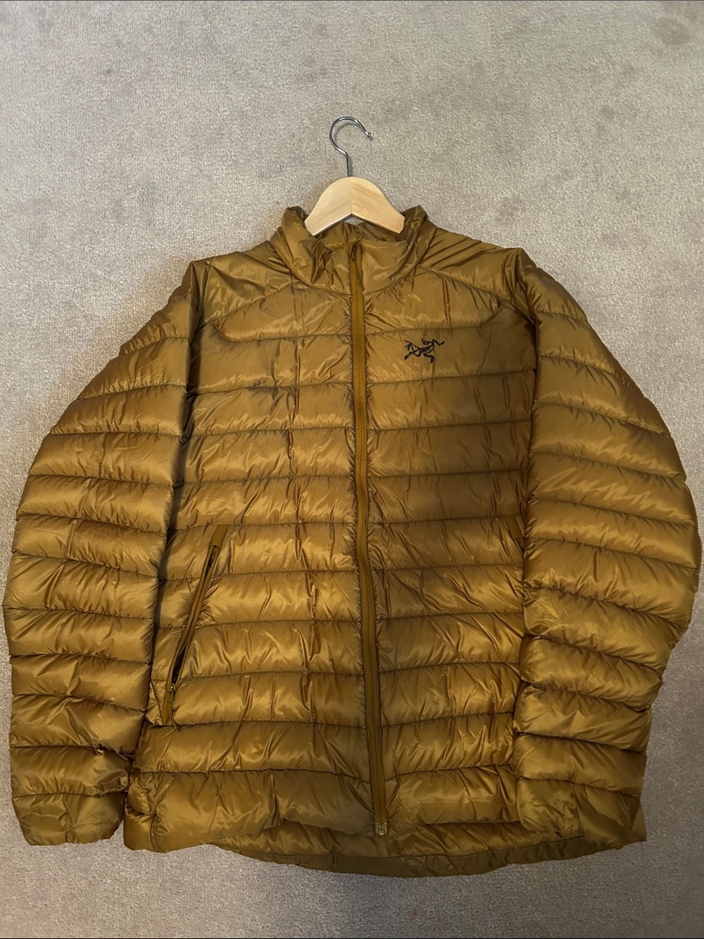 Arc'teryx Men's Puffer Jacket - Mustard